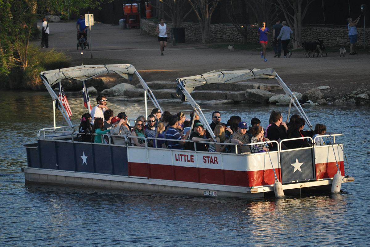 Lone Star Riverboat Sightseeing Tours gallery image 10