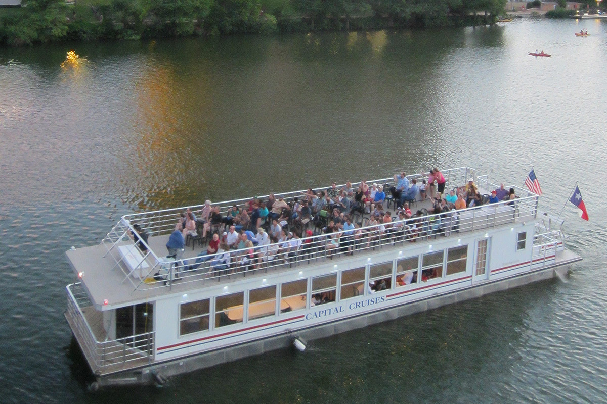 Capital Cruises Bat Watching and Sightseeing Tours gallery image 3