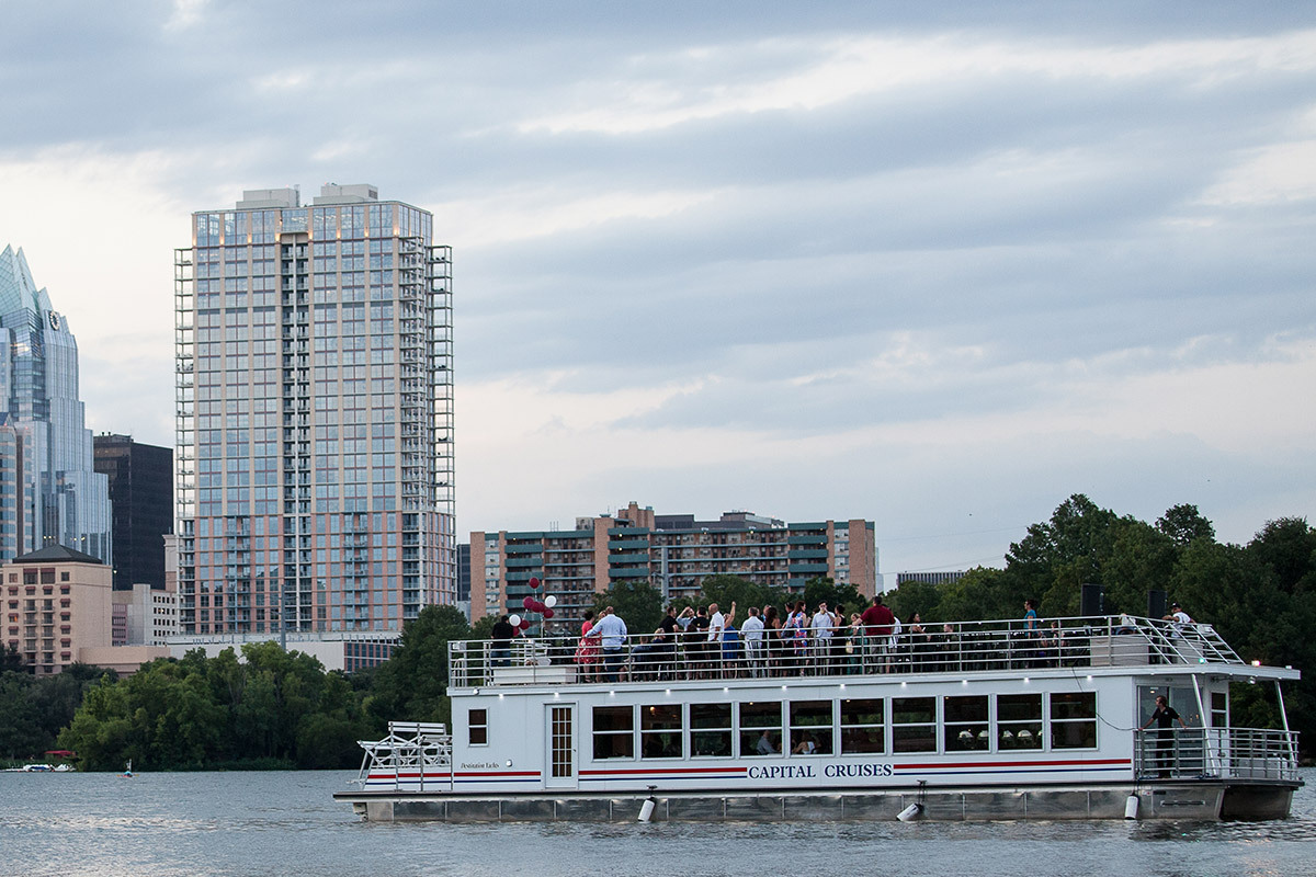 Capital Cruises Bat Watching and Sightseeing Tours gallery image 5