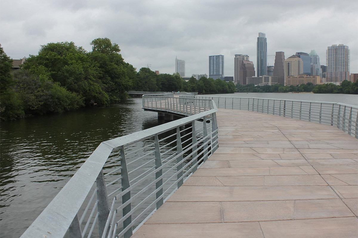 Lady Bird Lake Hike and Bike Trail gallery image 1