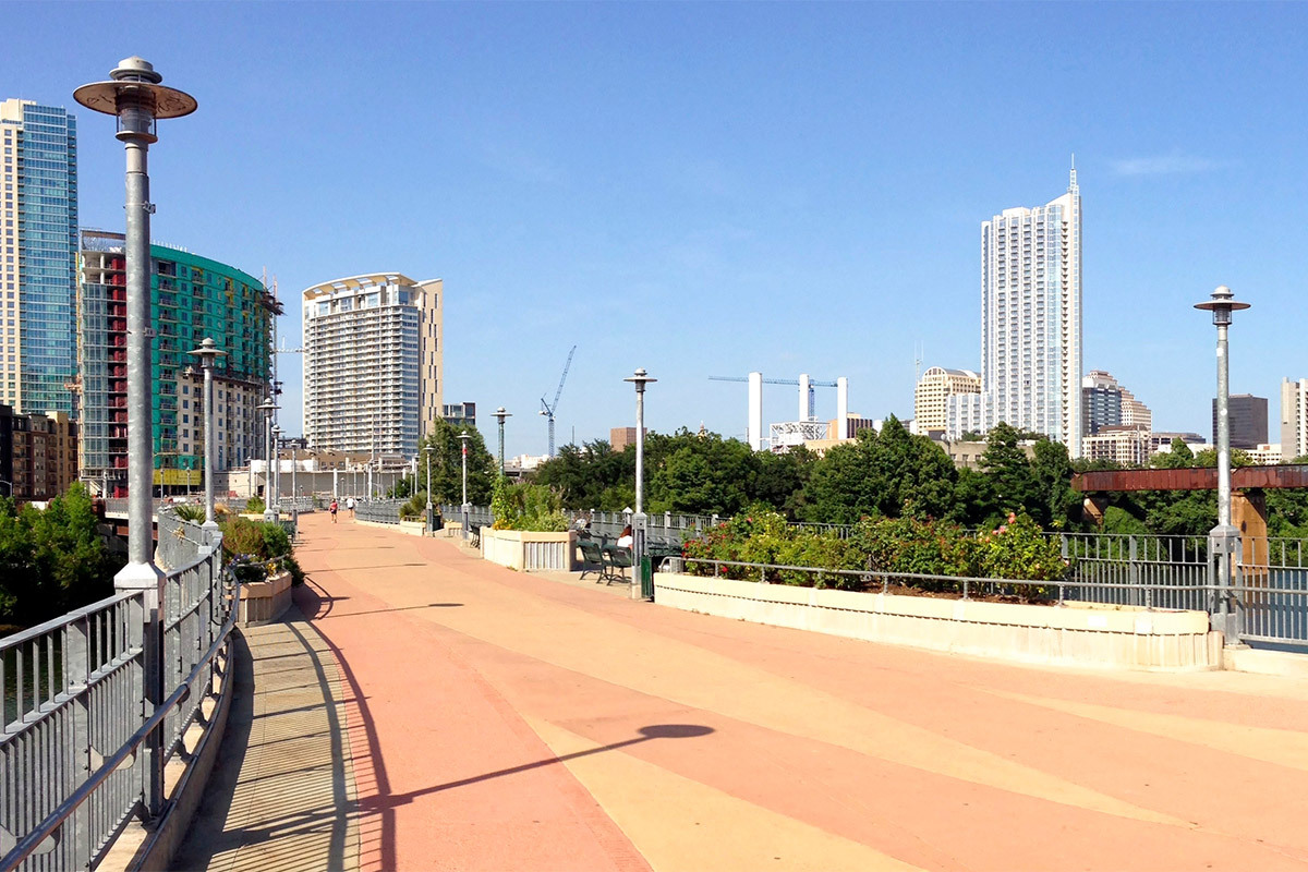 Lady Bird Lake Hike and Bike Trail gallery image 4