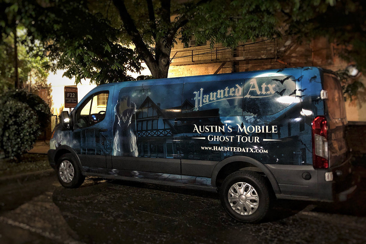 Austin Haunted Limo Tours gallery image 11