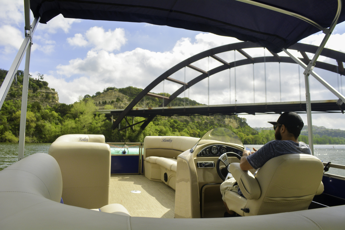 Float On Boat Rentals gallery image 12