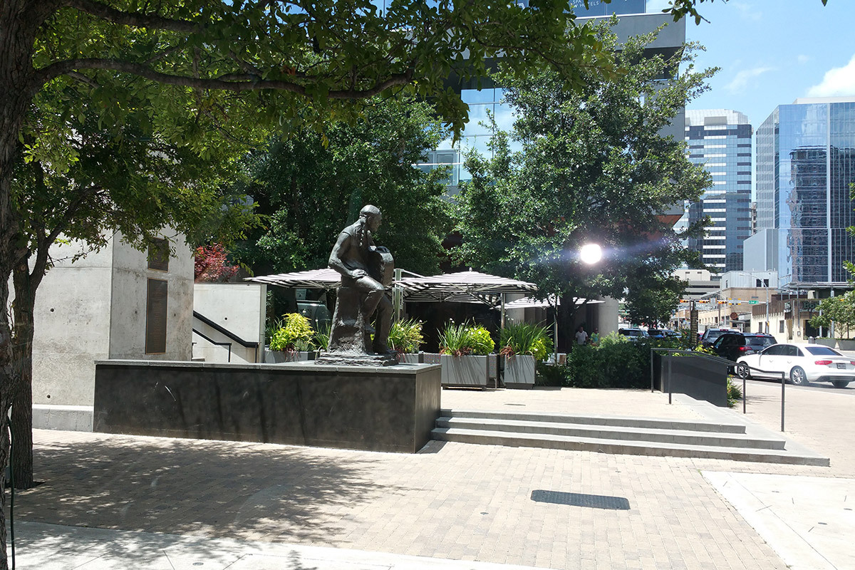 Austin Overtures Sightseeing Tours gallery image 1
