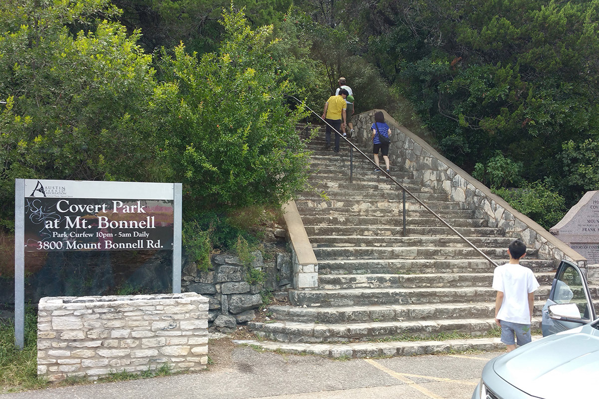 Austin Overtures Sightseeing Tours gallery image 7