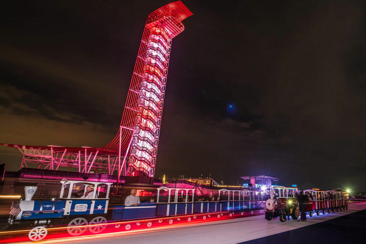 Winter Wonderland at Circuit of the Americas gallery image 8