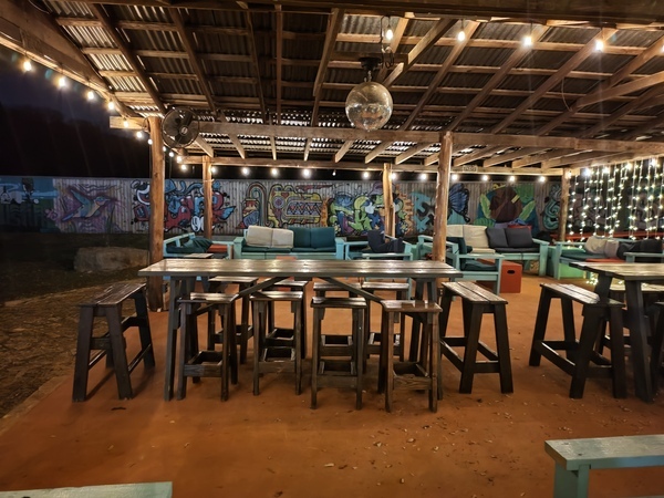 Lustre Pearl South gallery image 6