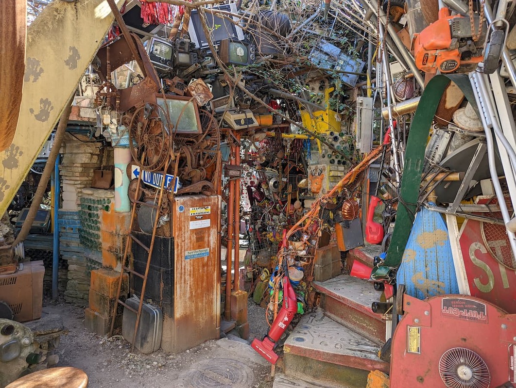 Cathedral of Junk gallery image 4