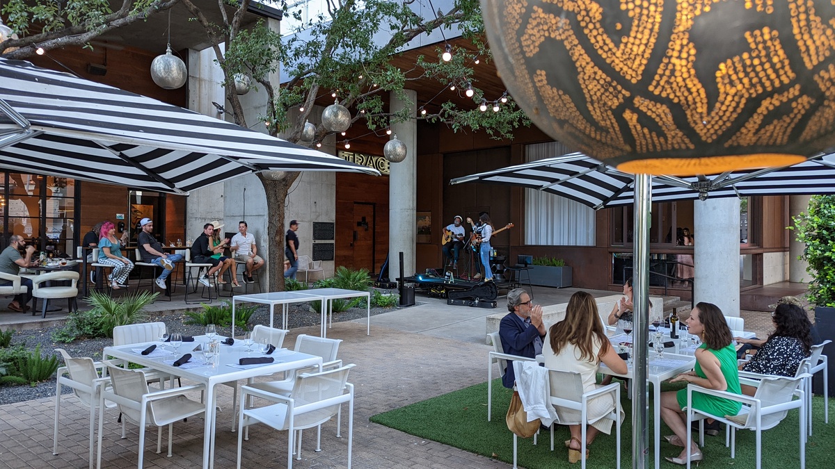TRACE at W Hotel in downtown Austin gallery image 2