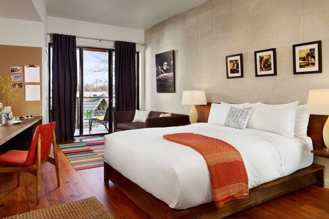 Heywood Hotel gallery image 4