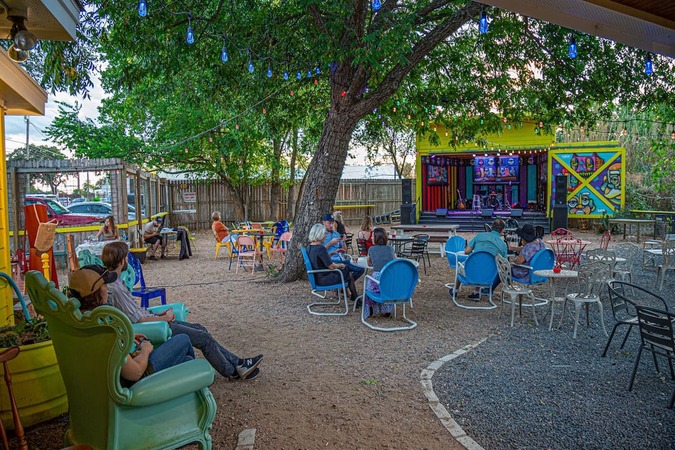 Far Out Lounge & Stage gallery image 3