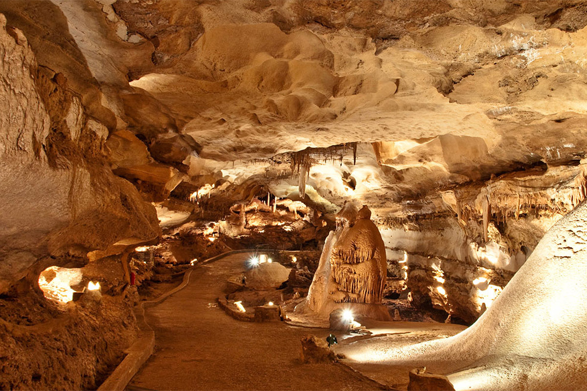 Inner Space Cavern Tours gallery image 1