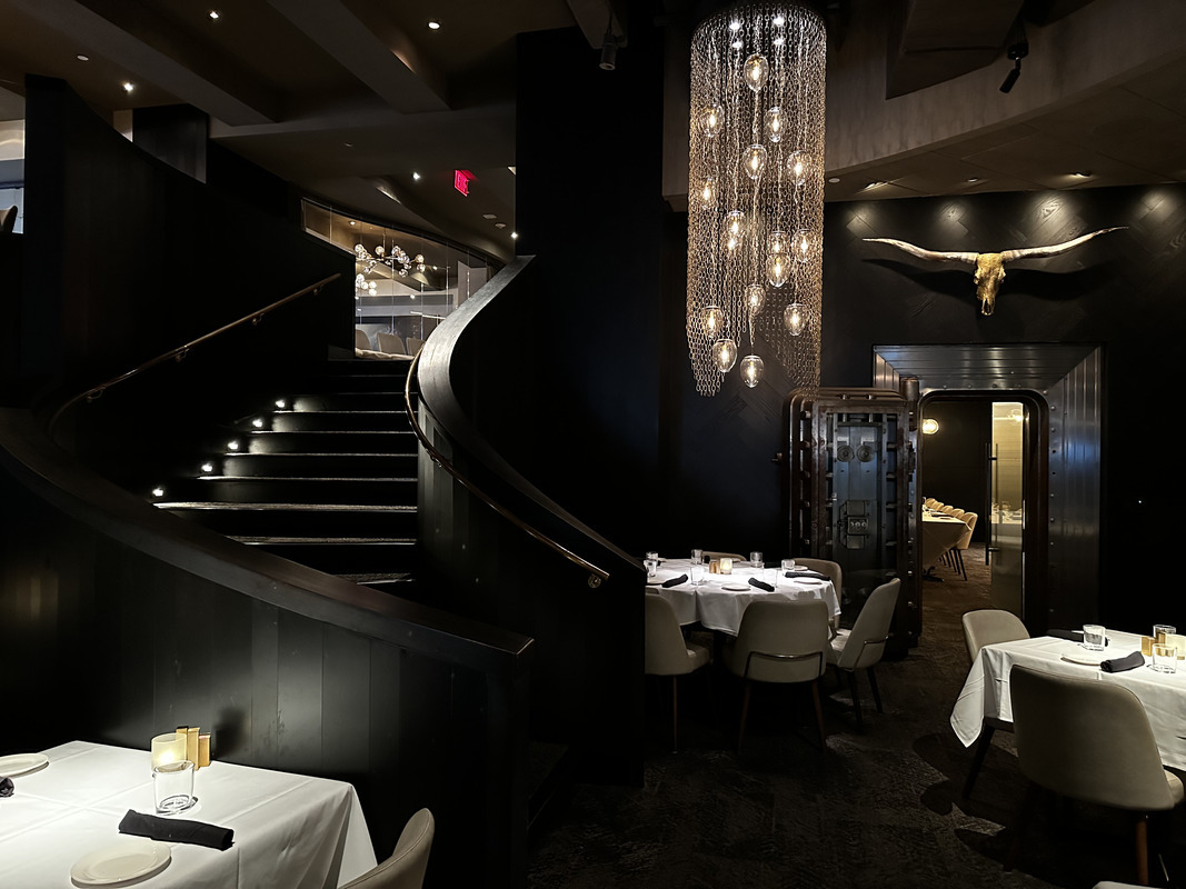 Perry's Steakhouse in Downtown Austin gallery image 1